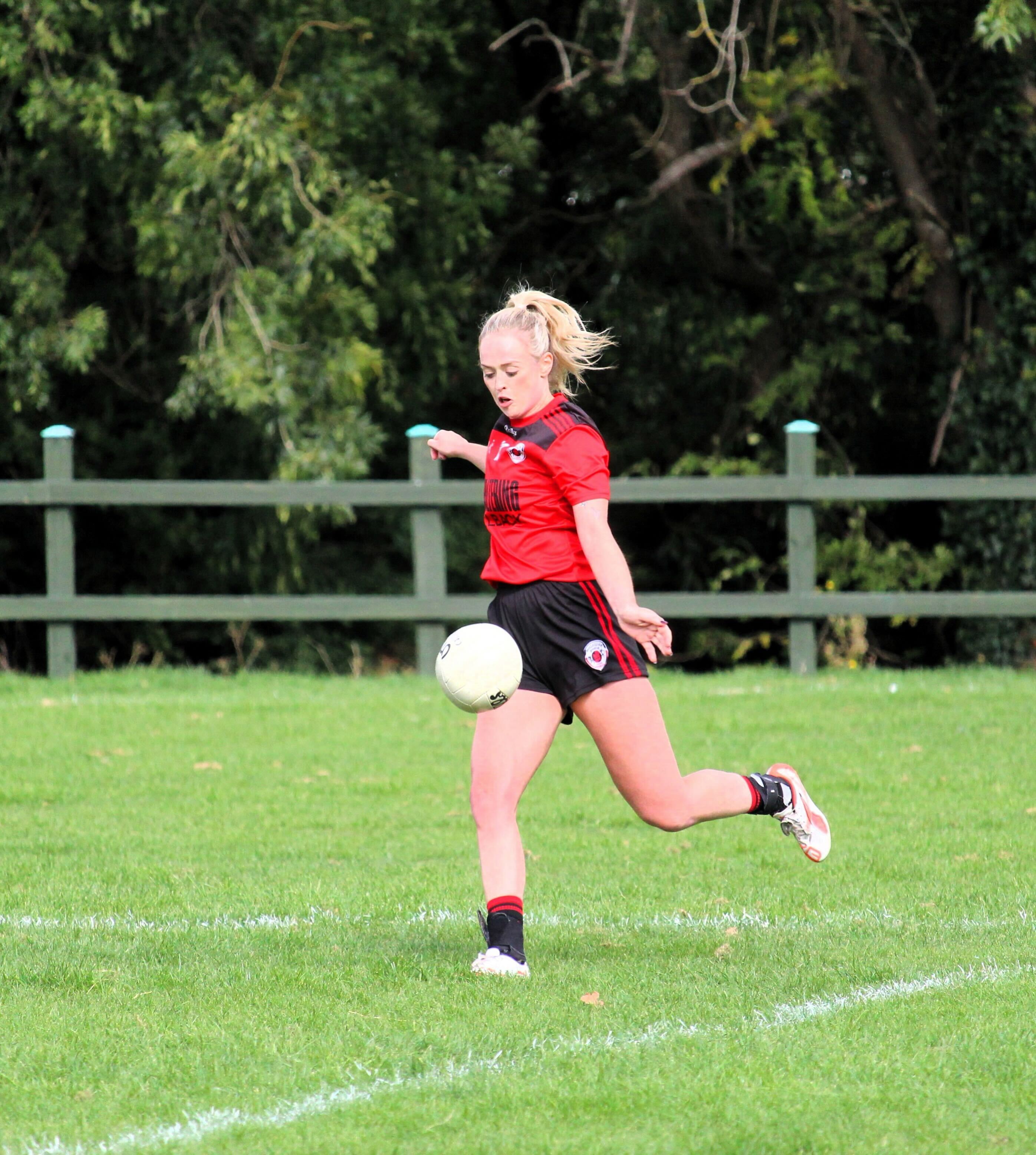 Emily Phelan playing for Holloway